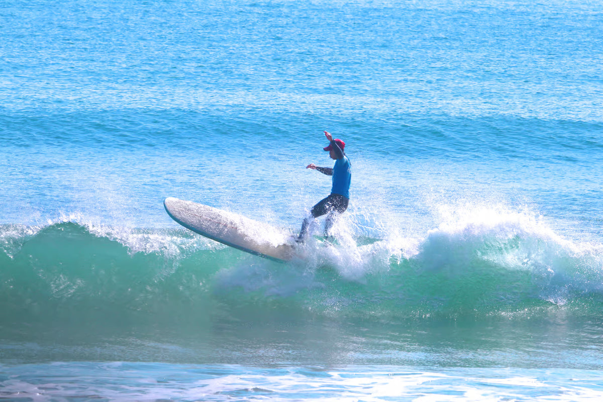 Busan: clase de K-surf en la playa de Songjeong para todos los niveles